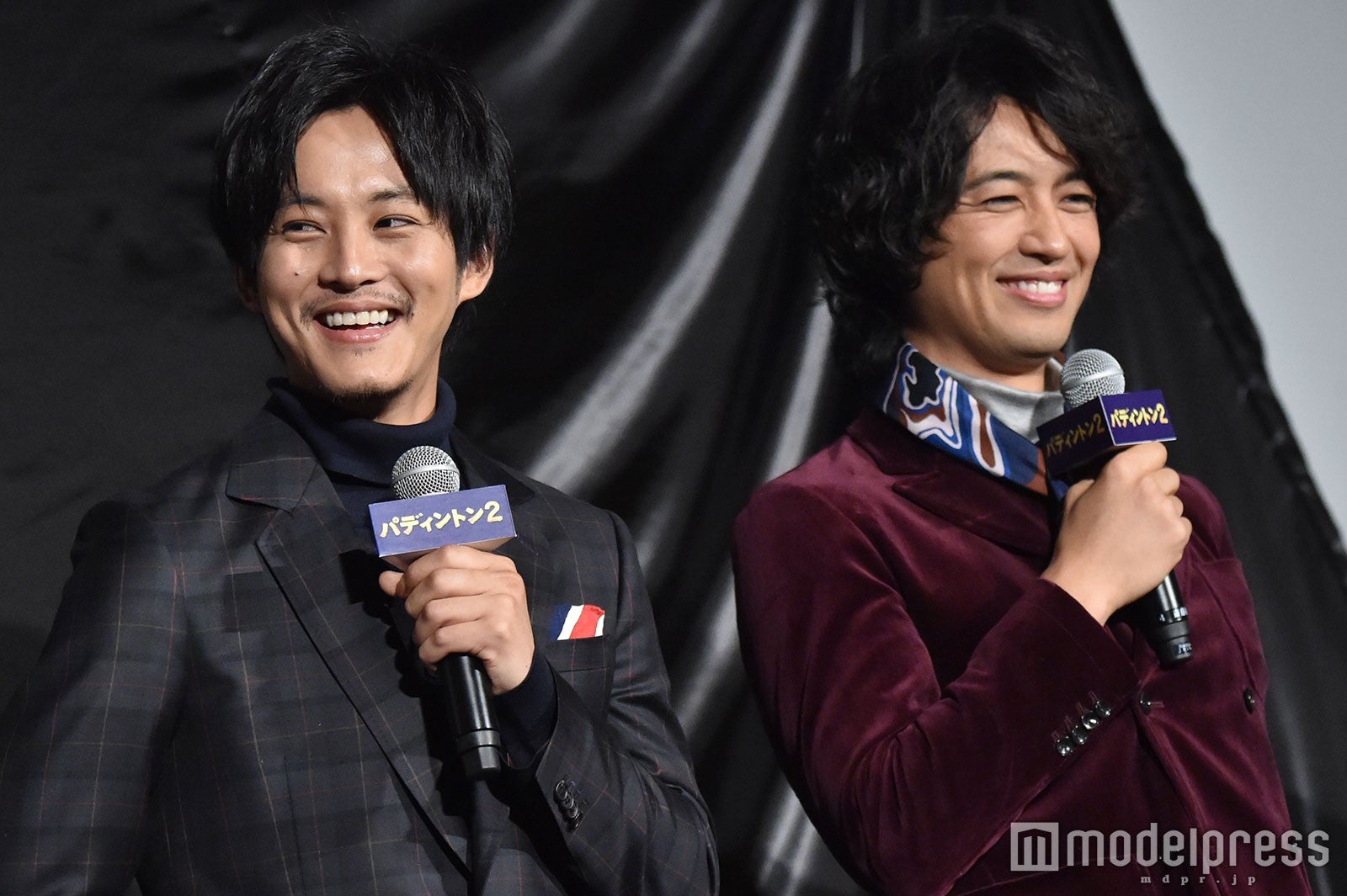 松坂桃李、斎藤工 （C）モデルプレス