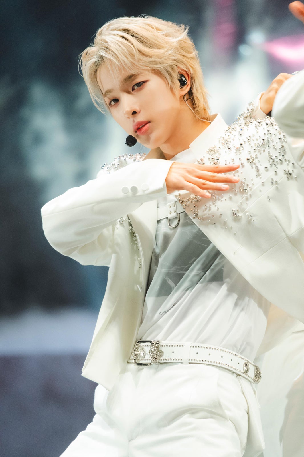 TOMOYA／撮影：篠田直人／田中聖太郎写真事務所