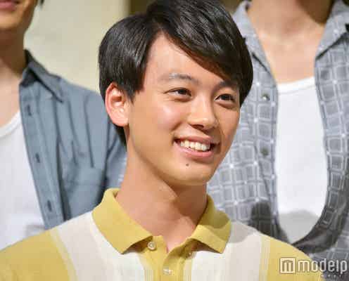 竹内涼真「爽やかではない」「家では全裸で走ってる」家族が素顔を証言 有働アナを全力ハグも