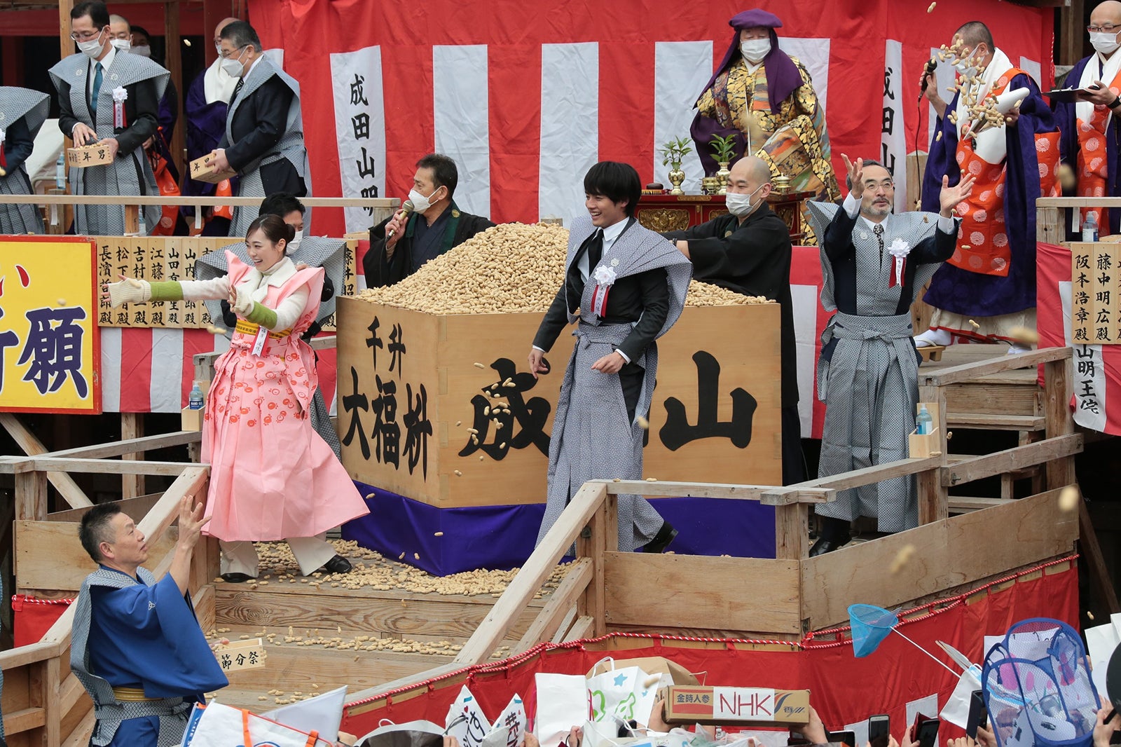 福原遥、赤楚衛二、古舘寛治（C）NHK