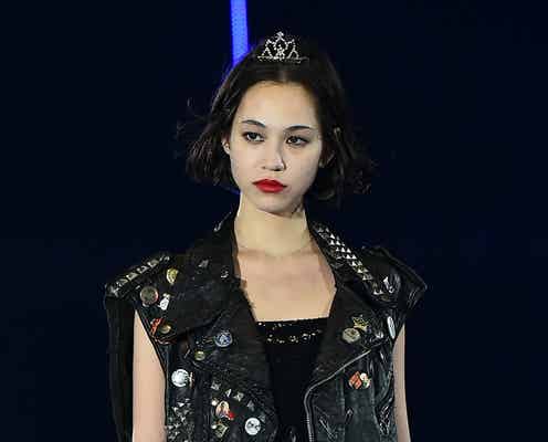 水原希子、圧巻オーラでシークレット降臨<TGC2016 S/S>