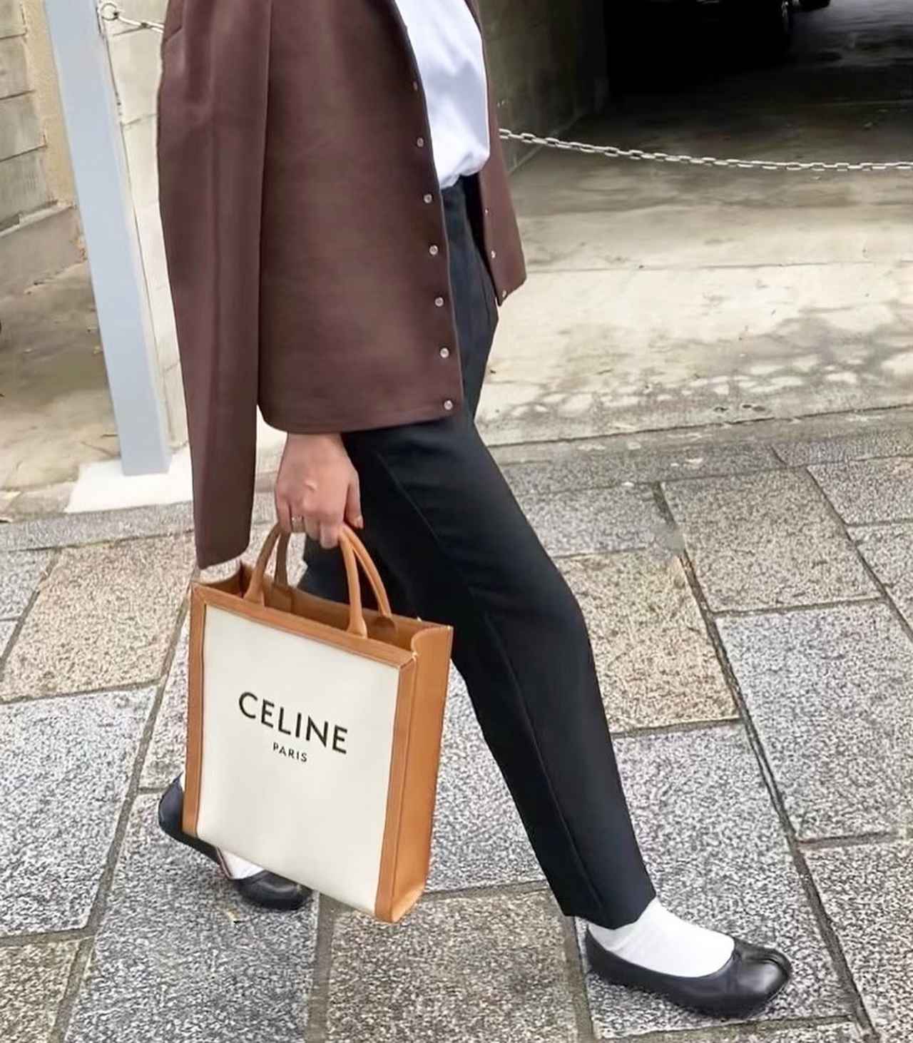 CELINEの“憧れバッグ”を使ったおしゃれなコーデ4選 - モデルプレス