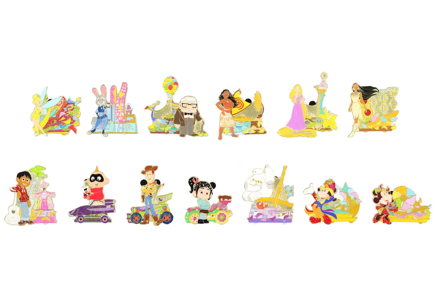 ピンバッジ¥1,200／ピンバッジセット¥15,600（C）Disney