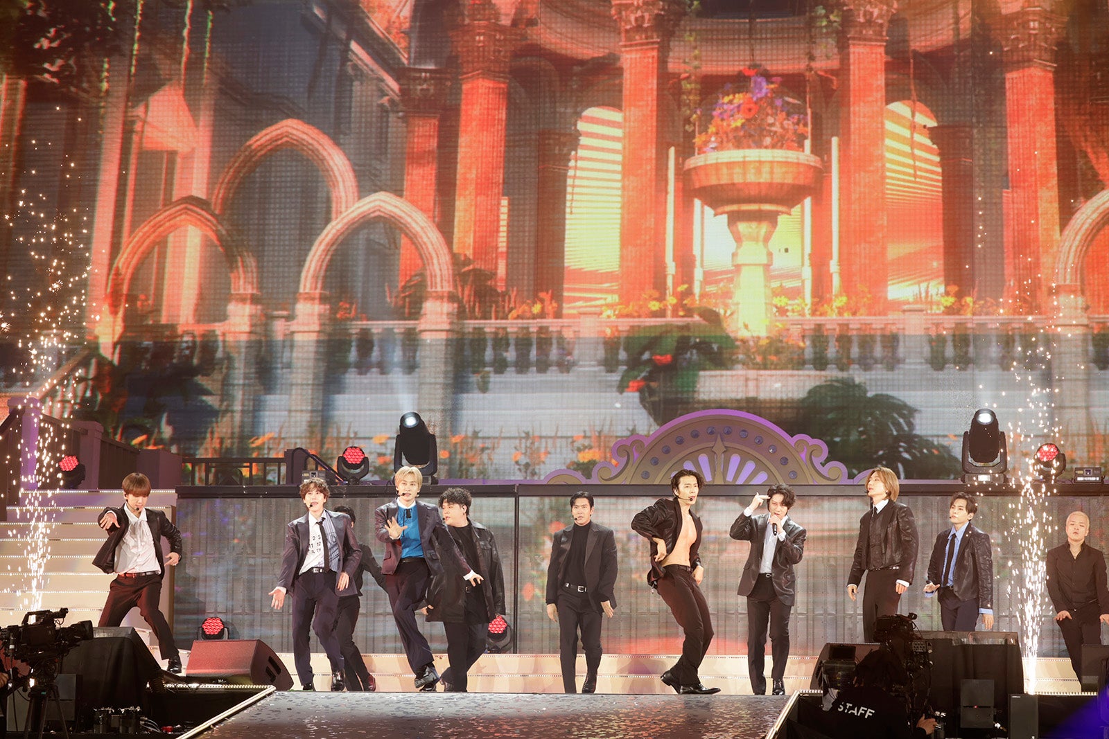 SUPER JUNIOR「SMTOWN LIVE 2024 SMCU PALACE @TOKYO」21日公演より（C）YUSUKE TAKAMURA、TAKAHIRO KUGINO
