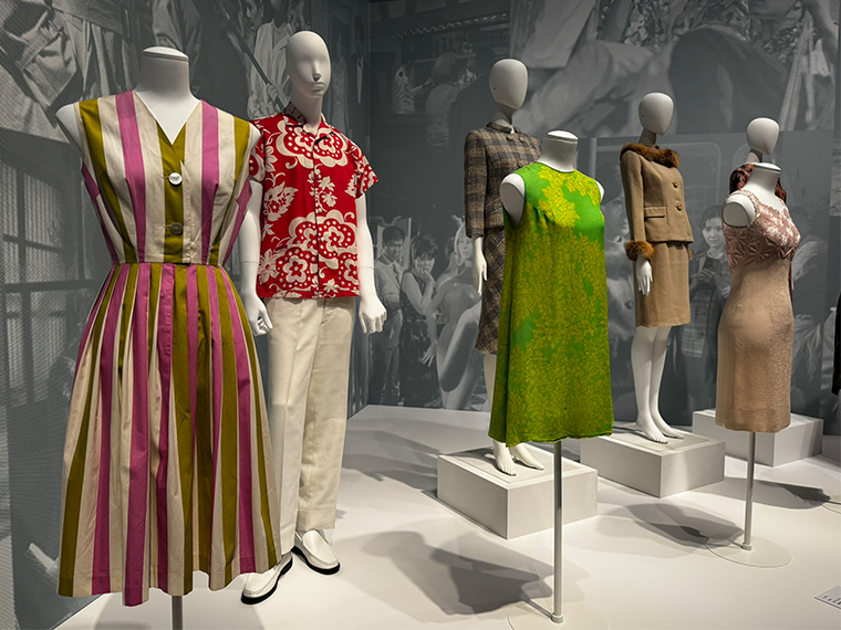 森英恵生誕100年展が国立新美術館で開催 ドレスなど400点から示す新たな女性像