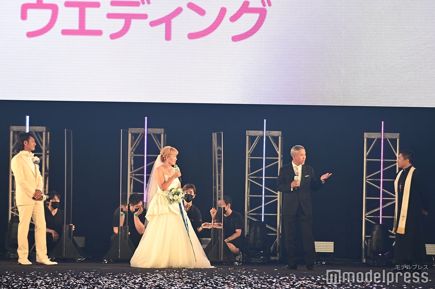 (左から)本並健治氏、丸山桂里奈、佐々木則夫氏、前園真聖 (C)モデルプレス