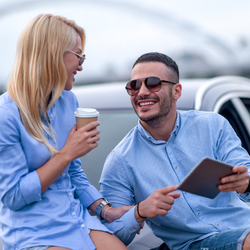 ぜひ行きます 女性からokされる デートの誘い方 って モデルプレス