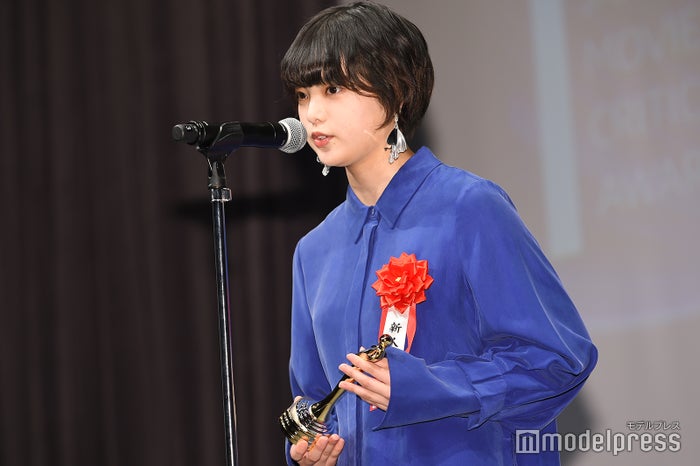 欅坂46平手友梨奈 新人女優賞スピーチで喜びと感謝の言葉 第28回日本映画批評家大賞 モデルプレス