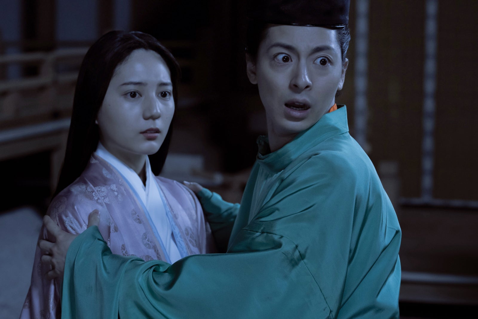 小坂菜緒、高杉真宙「光る君へ」（C）NHK