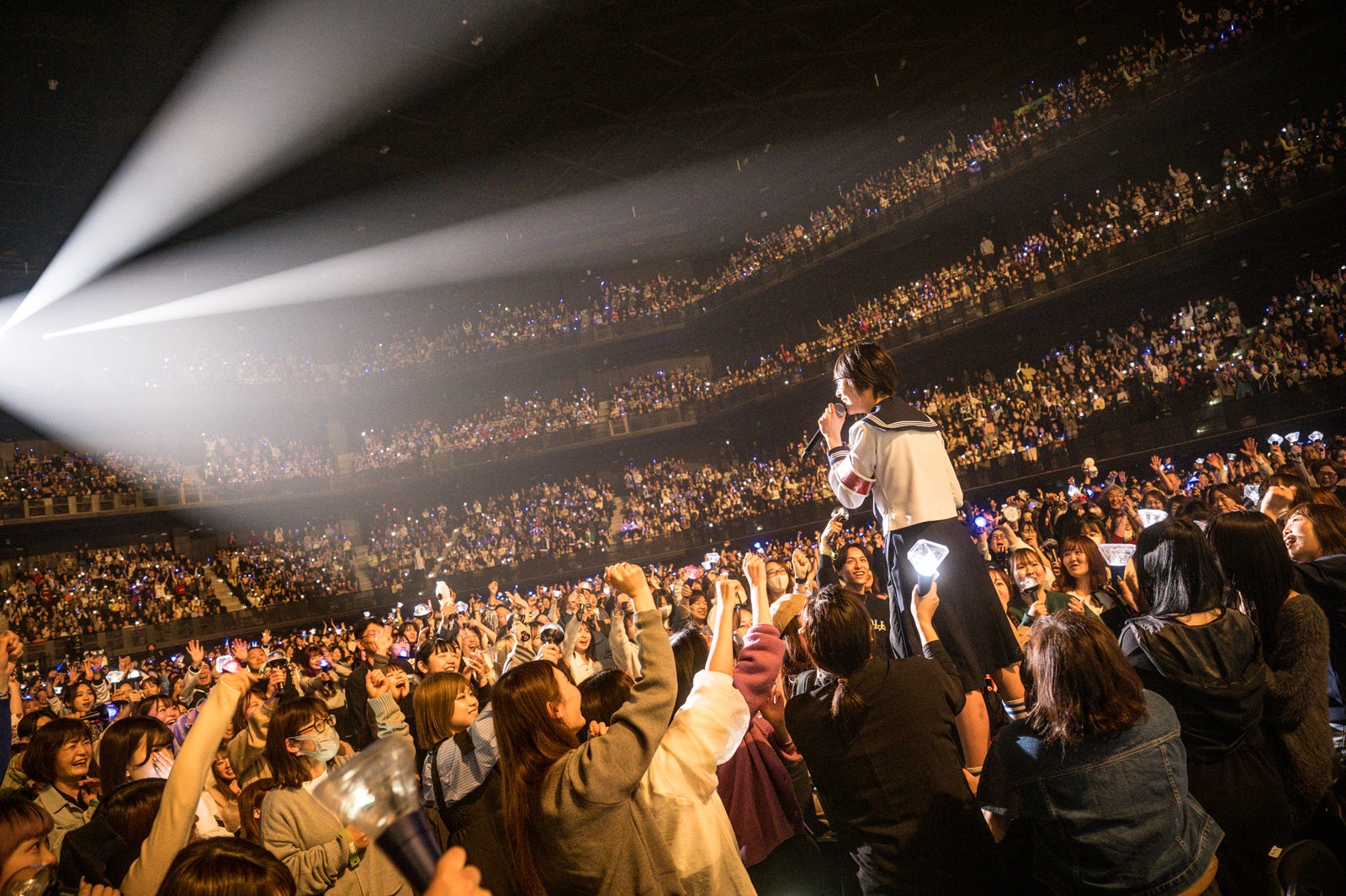 新しい学校のリーダーズ（C）ハタサトシ／高田梓／ヨシモリユウナ