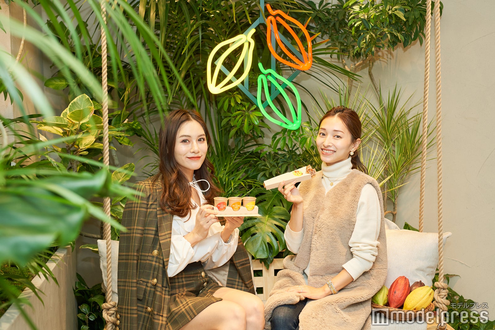 （C）モデルプレス