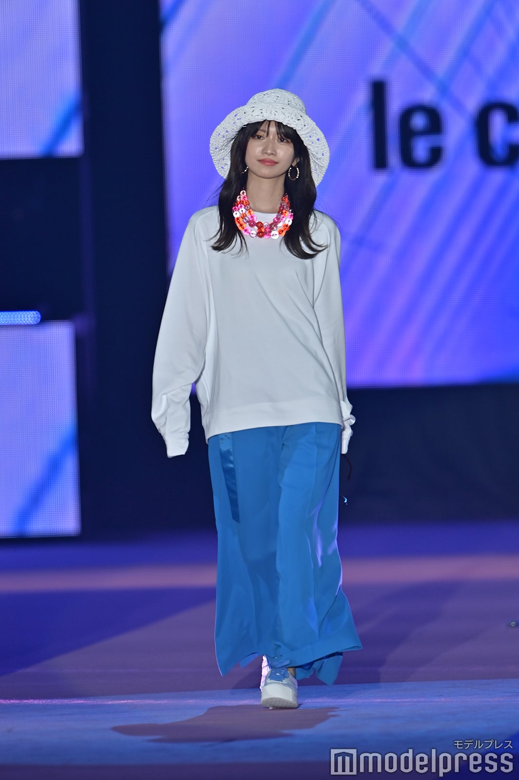 （C）モデルプレス