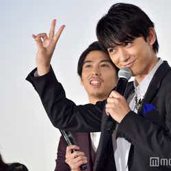 モデルプレス - “吉沢亮史上最高”ついに出る ムロツヨシら福田組ベテラン勢も驚く“中二病降臨”