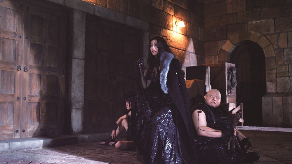 ラスト（松雪泰子）（C）2017 荒川弘／SQUARE ENIX （C）2017 映画「鋼の錬金術師」製作委員会