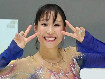 「やさしい横顔にうっとり」引退発表から半年、人気フィギュア美女の雰囲気一変姿に驚きの声「清楚という表現がぴったり」「とっても似合ってる」
