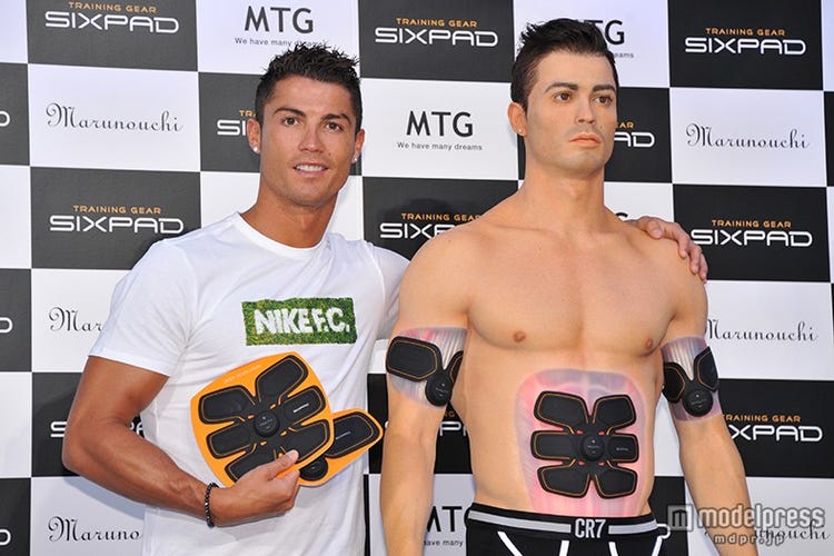 画像1 4 C ロナウド 自身のクローンに驚き ご満悦 完璧ですね モデルプレス