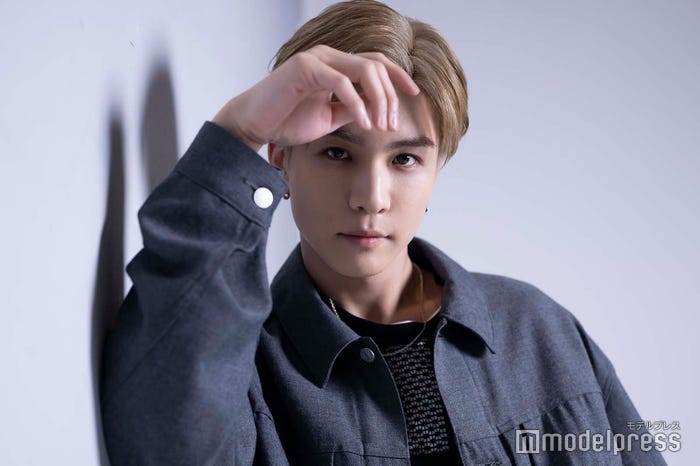 岩田剛典(C)モデルプレス