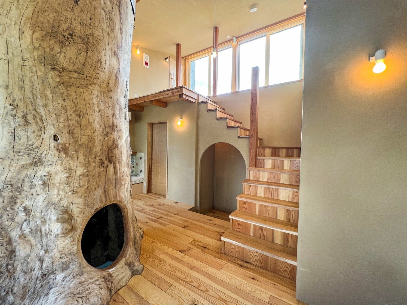 マツモトサトヤマドアーズ／画像提供：ブッキングリゾート