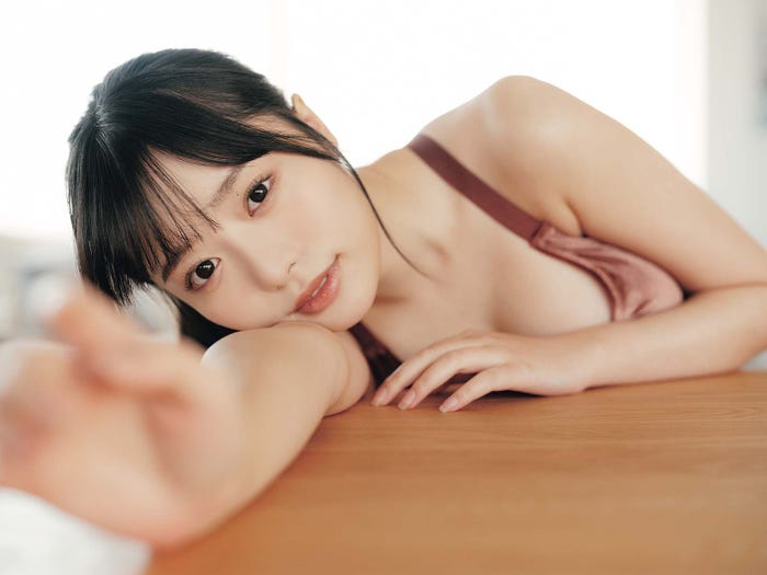 高鶴桃羽(秋田書店)