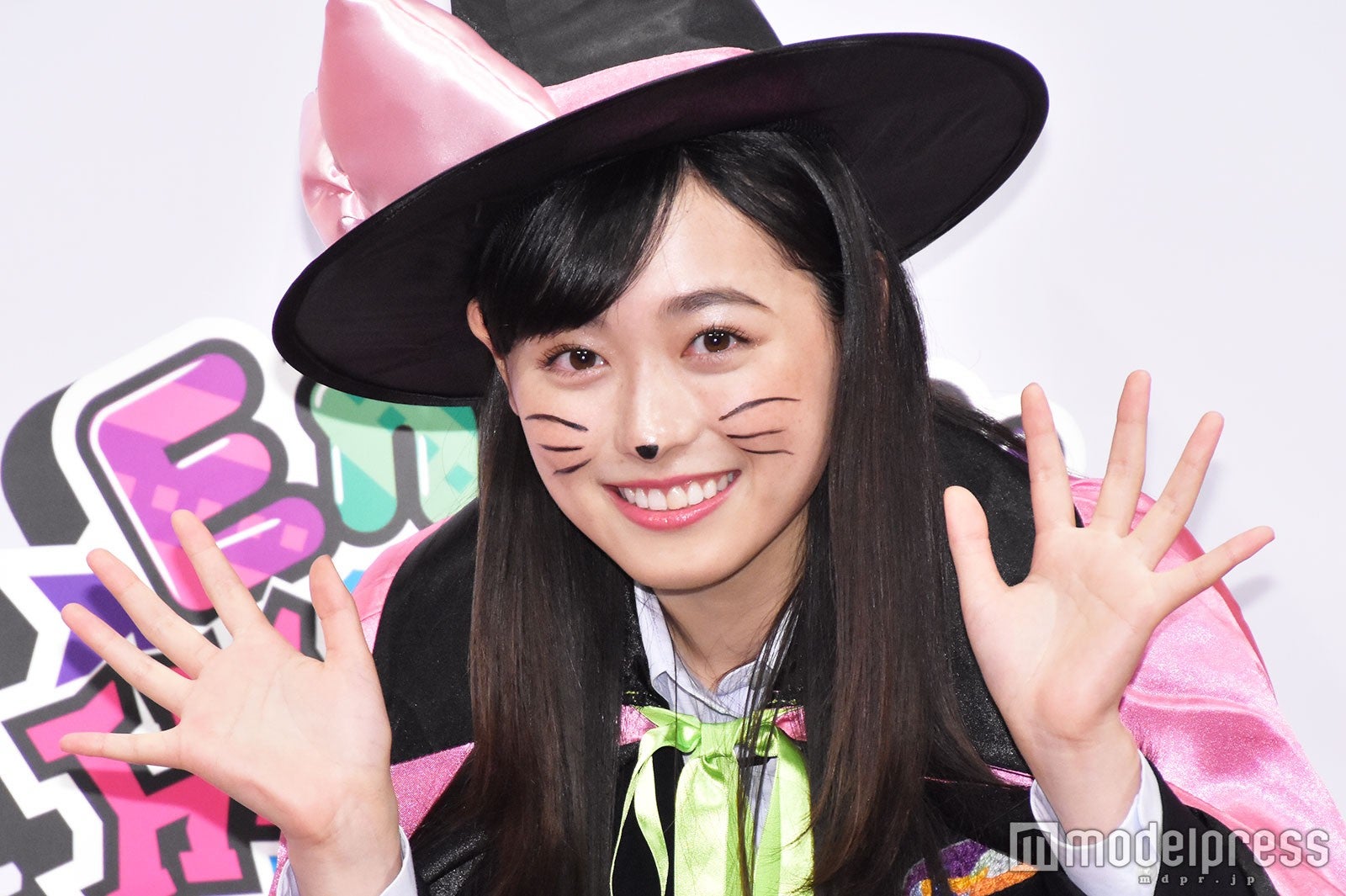 福原遥「大人の階段を…」10代ラストの目標は？サプライズバースデーに感激