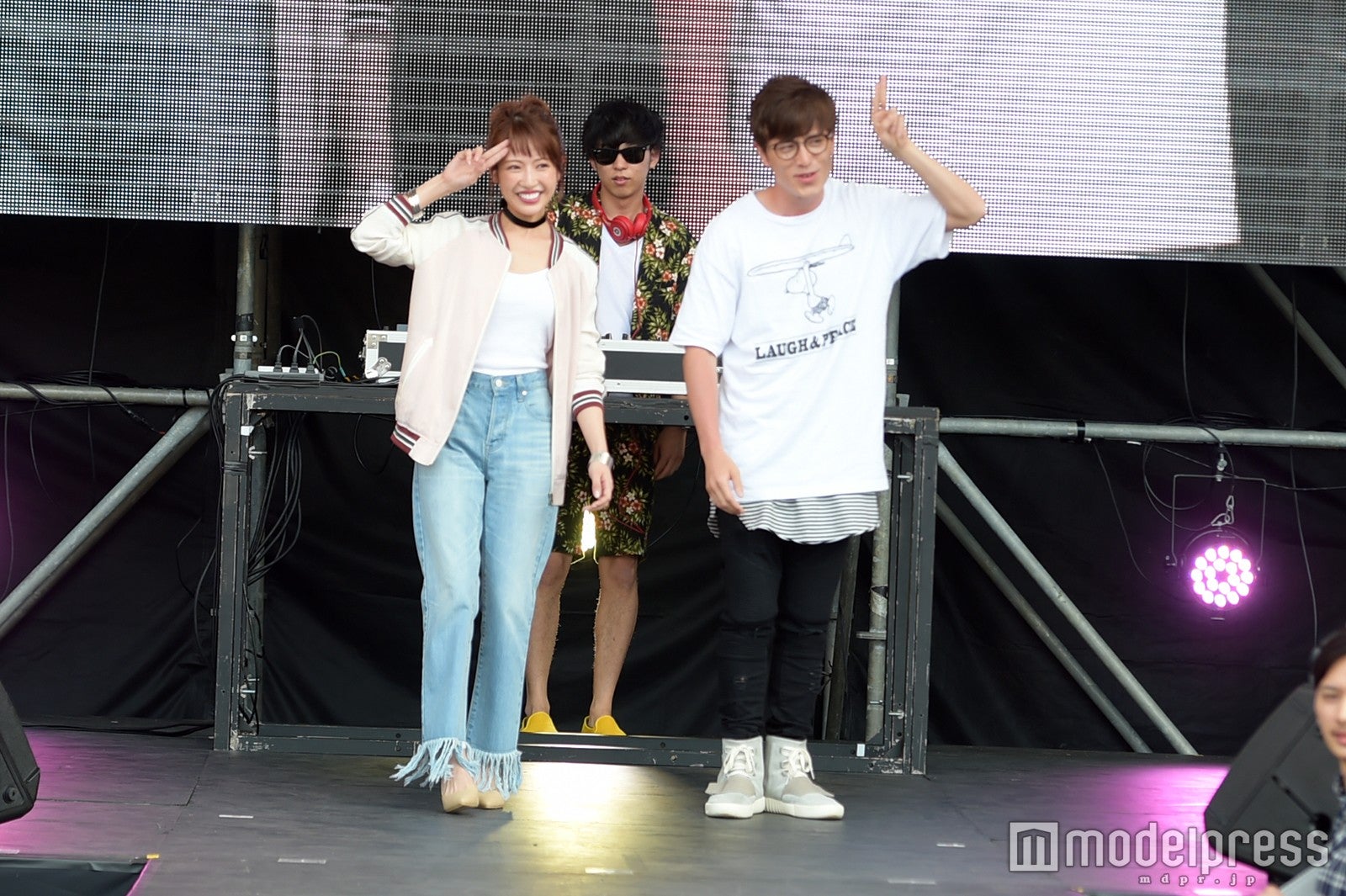 舟山久美子、藤森慎吾（C）モデルプレス