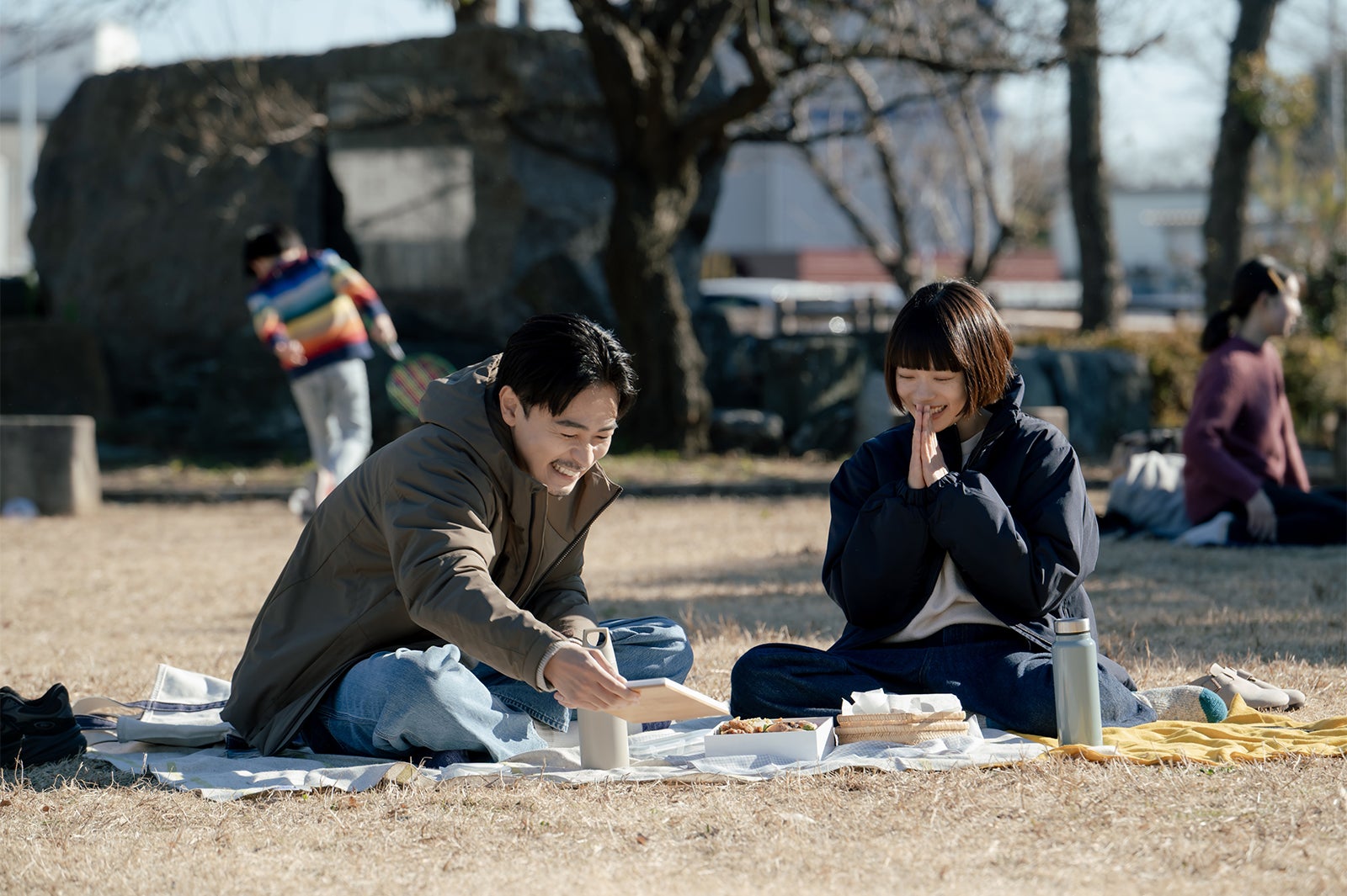 成田凌、杉咲花「冬のなんかさ、春のなんかね」第5話（C）日本テレビ