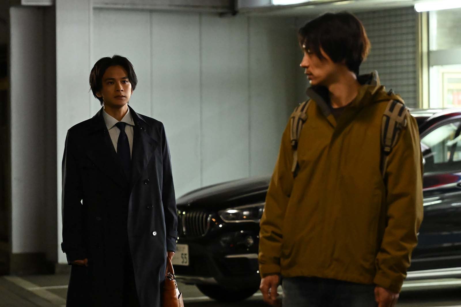 北村匠海、細田善彦「アンチヒーロー」第4話より（C）TBS