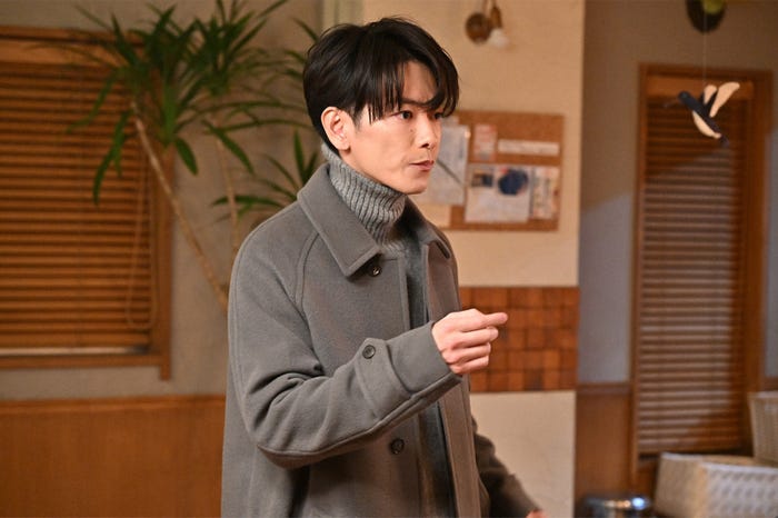 佐藤健/ 「100万回 言えばよかった」第4話より(C)TBS