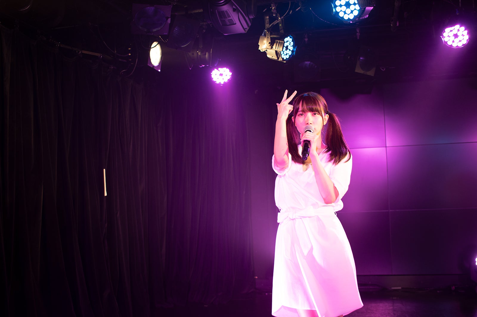 ライブ「私たち、天然サイダーです！」より（提供写真）