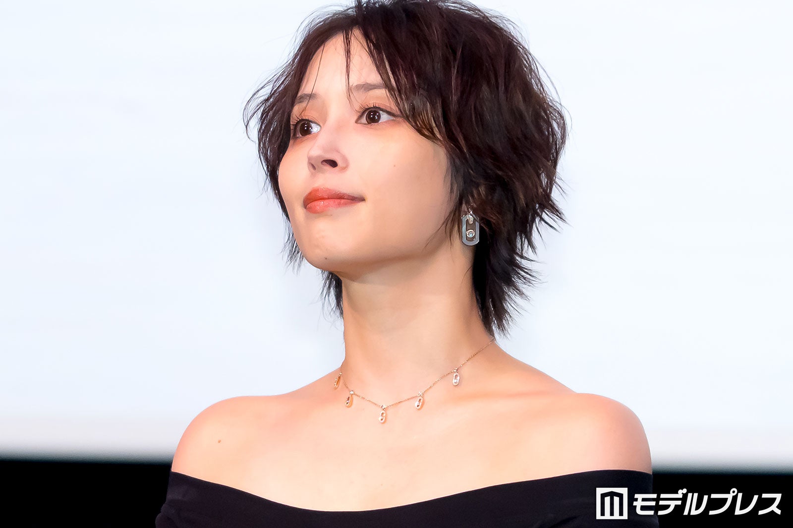 広瀬アリス「バッサリいっちゃいました」新ヘアでイベント登場 共演俳優がイメチェン後の変化語る【沖晴くんの涙を殺して】