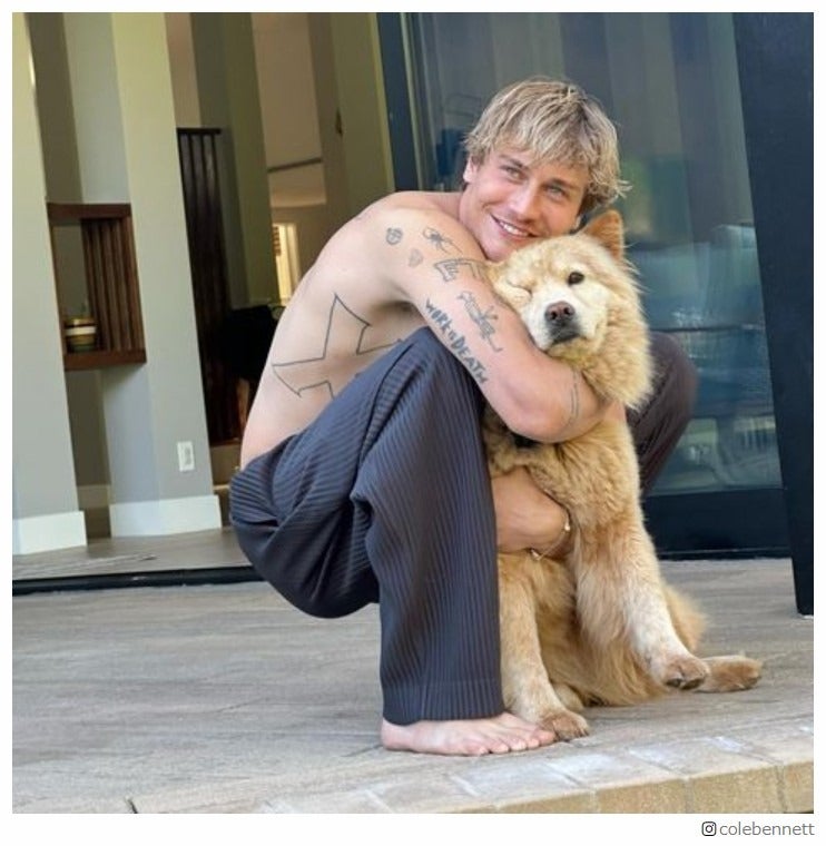 コール・ベネットInstagramより