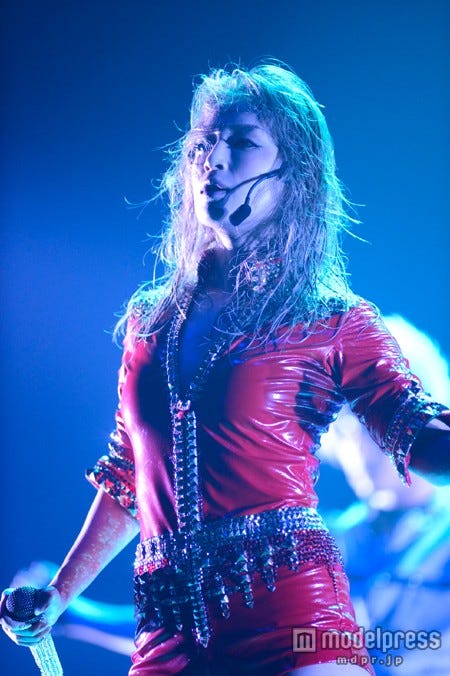 「ayumi hamasaki 15th Anniversary TOUR ~A BEST LIVE~」を開催した浜崎あゆみ