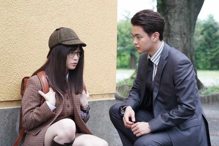 橋本環奈、瀬戸康史「ルパンの娘」第3話より(C)フジテレビ