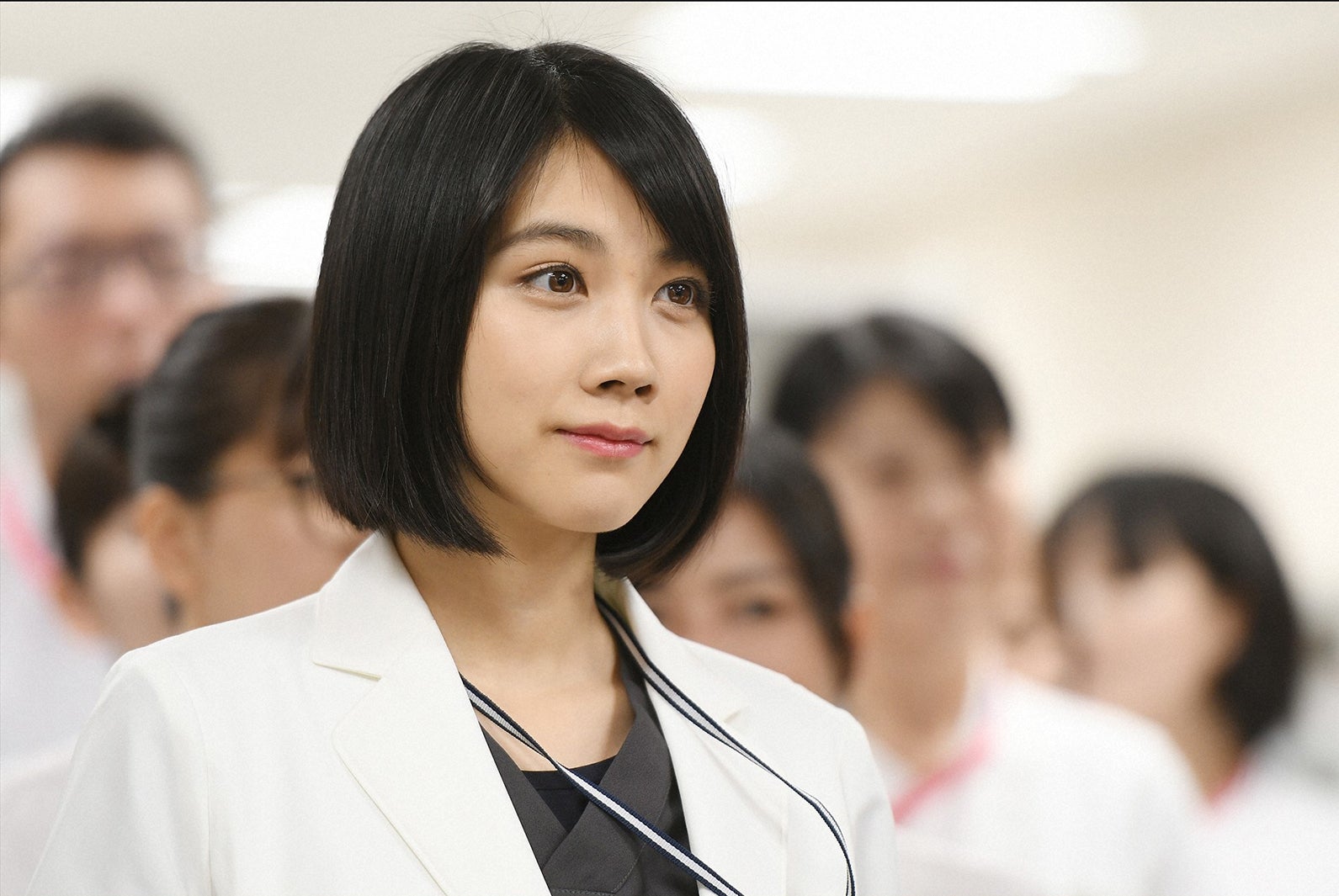 松本穂香／「病室で念仏を唱えないでください」第1話より（C）TBS