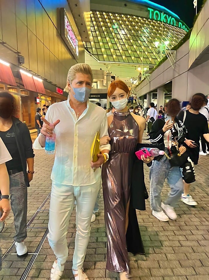 竹内力、明日花キララ(提供写真)