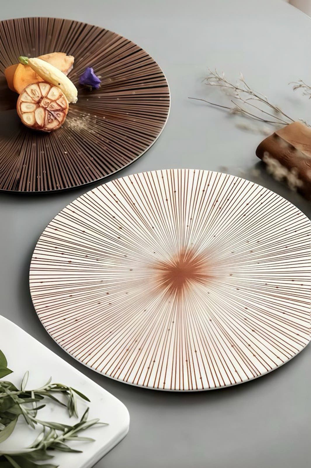 高級感のあるプレート【家庭用・創意デザイン・和風ステーキ用・レストラン用】(提供素材)