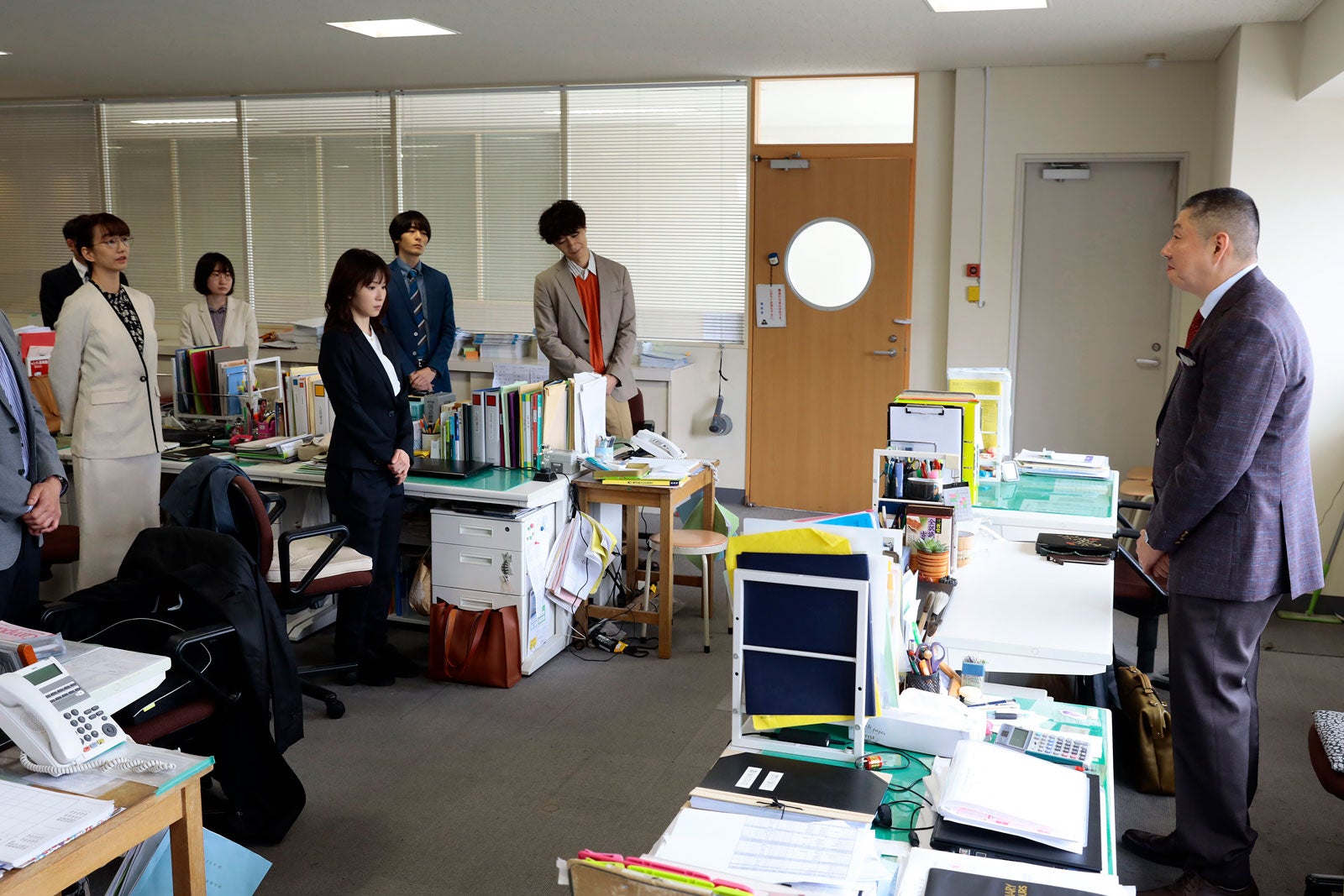 「最高の教師 1年後、私は生徒に■された」第1話より（C）日本テレビ