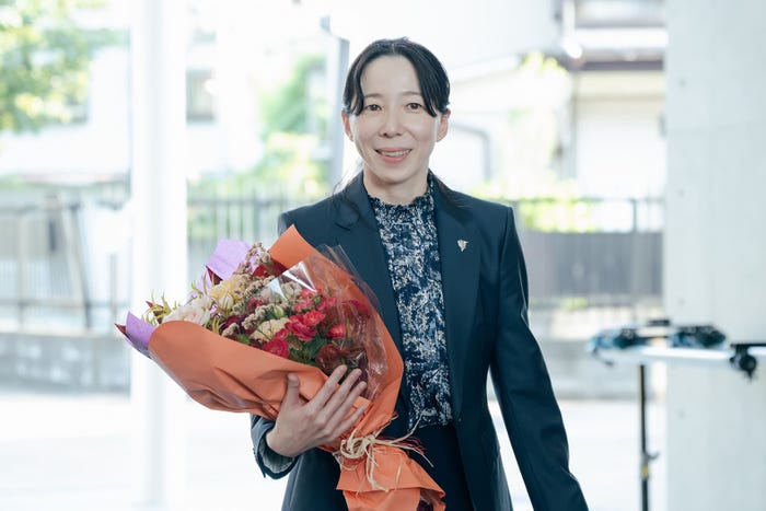 平岩紙「僕達はまだその星の校則を知らない」(C)フジテレビ