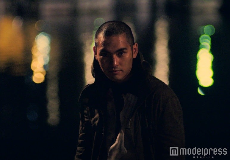 柳楽優弥“3ミリ”坊主頭を披露　決意の断髪を明かす