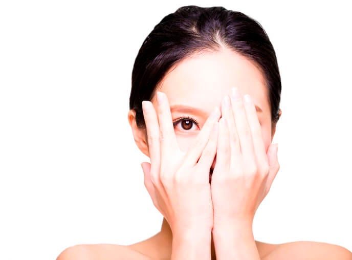 ①恋心を知られないようにする