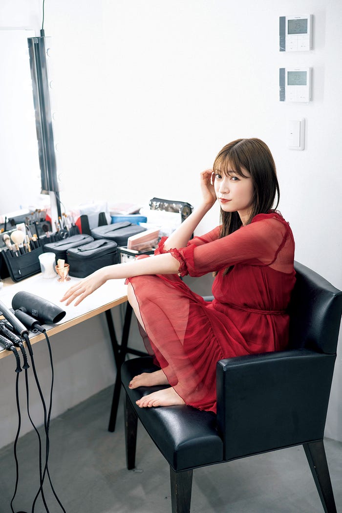 吉田朱里(C)NMB48・KOBUNSHA