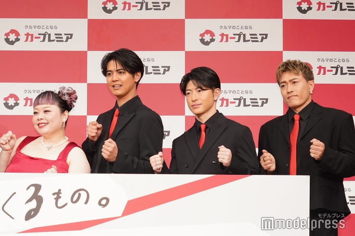 渡辺直美、片寄涼太、佐野玲於、中務裕太(C)モデルプレス