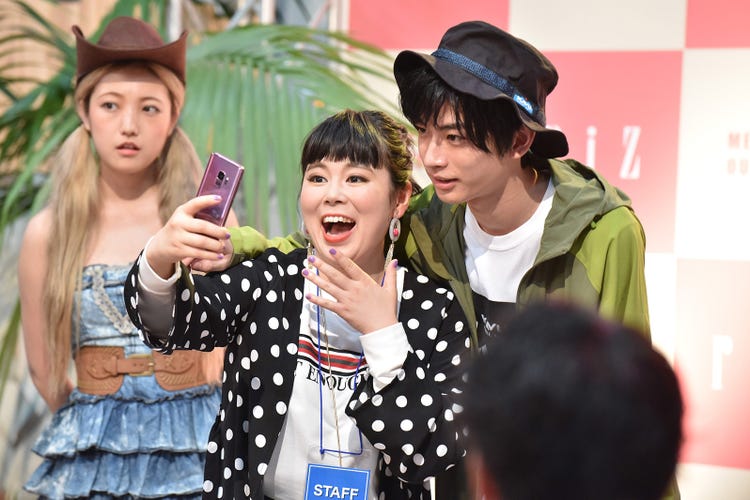 画像26 27 波瑠主演 サバイバル ウェディング 3つの見どころ 吉沢亮の 年下イケメン王子 風間俊介の 離れがたい元カレ それとも 胸キュンシーンにも期待 第1話レビュー モデルプレス 画像26 27 波瑠主演 サバイバル ウェディング 3つの見どころ 吉沢亮の 年下イケメン王子 風間俊介の 離れがたい元カレ それとも 胸キュンシーンにも期待 第1話レビュー モデルプレス
