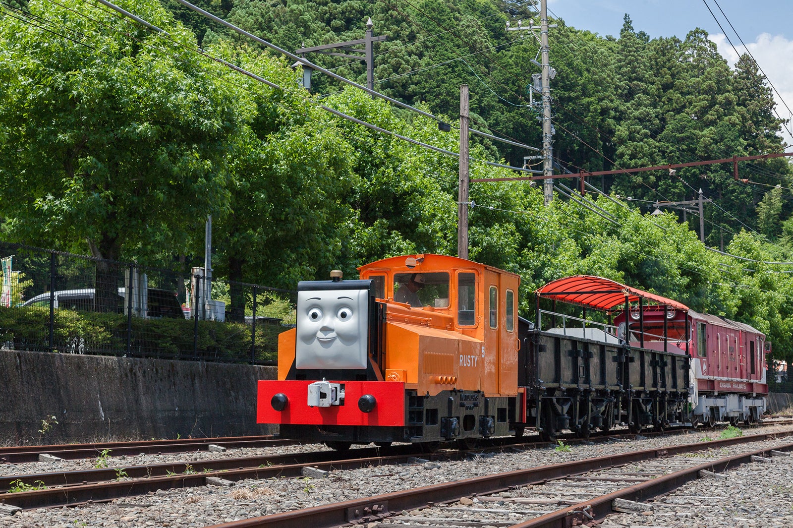 トーマスフェアで遊覧運転するラスティー（C）2017 Gullane [Thomas] Limited.