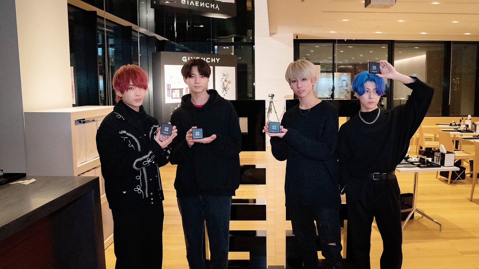 本田康祐、中川勝就、浦野秀太、佐野文哉／OWV（提供写真）