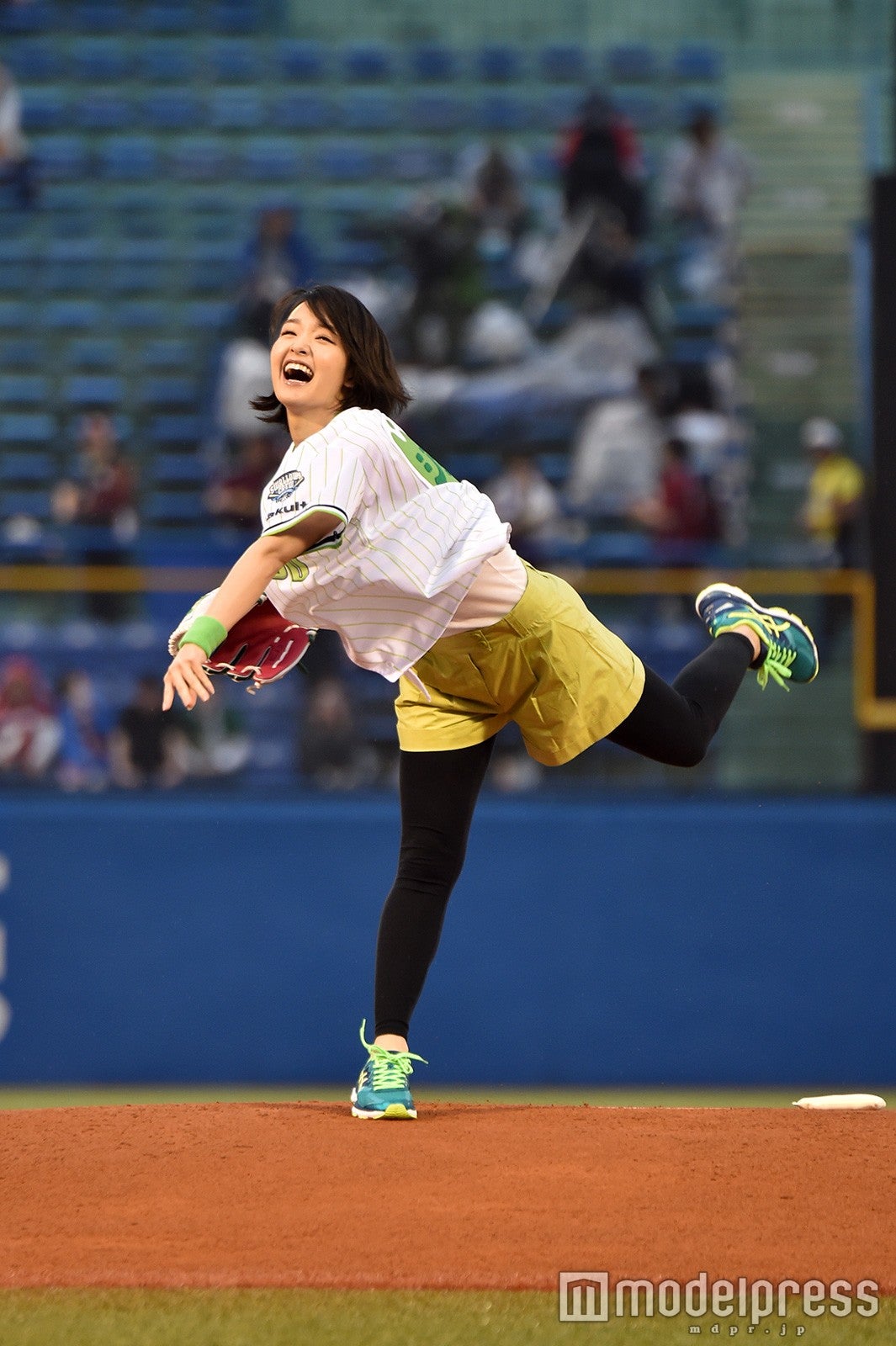 剛力彩芽（C）モデルプレス