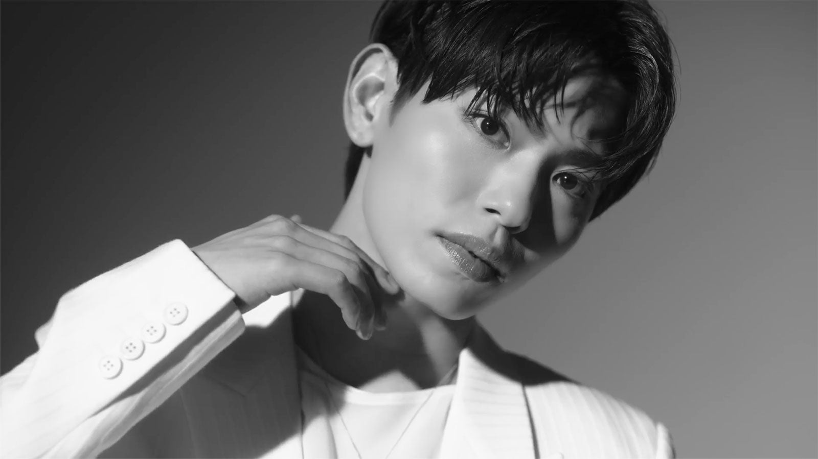 影山拓也／HARIAS「最高のキミに、会いたい。」篇（提供写真）