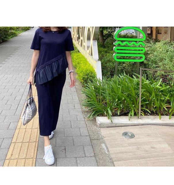 スニーカーなのに上品 きれいめ派さんに贈る 夏服 スニーカーのコツ4選 モデルプレス スニーカーなのに上品 きれいめ派さんに贈る 夏服 スニーカーのコツ4選 モデルプレス