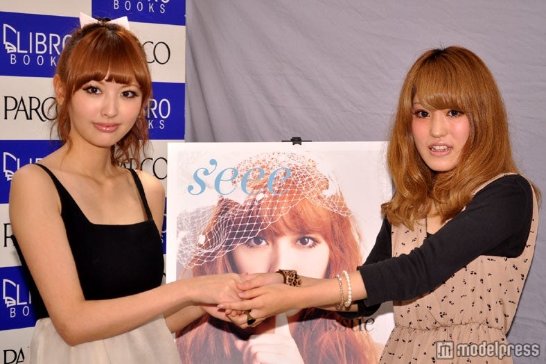 ファンと交流する鈴木えみ