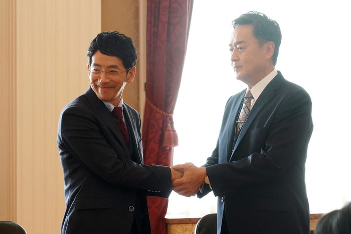 野間口徹、小木茂光/「悪女(わる)~働くのがカッコ悪いなんて誰が言った?~」第7話より(C)日本テレビ